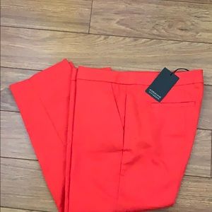 Adrienne Vittadini red Capri pants